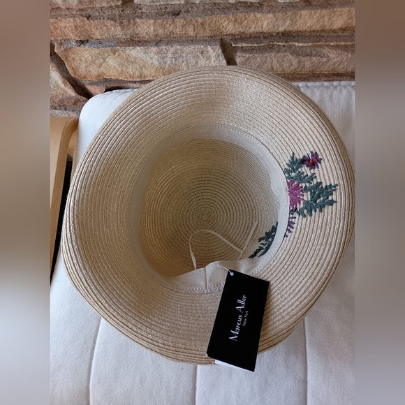 NWT Marcus Adler Floral Embroidered Straw Hat - Picture 5 of 5